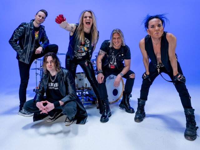 RADIO ROCK BAND open